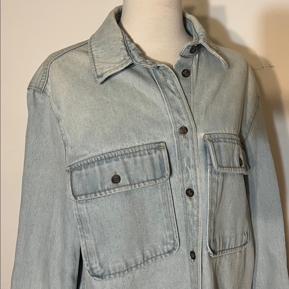 12 Storeez - Picture 4 of 11